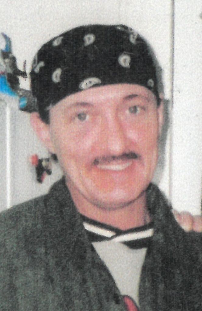 Robert E. Llewellyn Profile Photo
