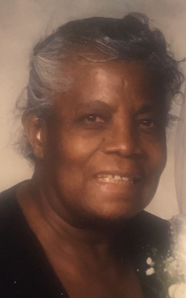 Helen Robinson “Granny Mae”