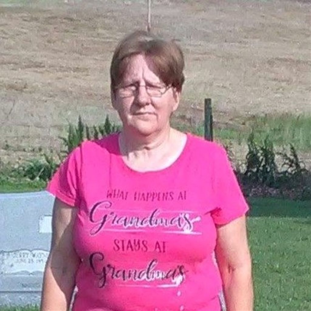 Linda Faye Houchens Hill