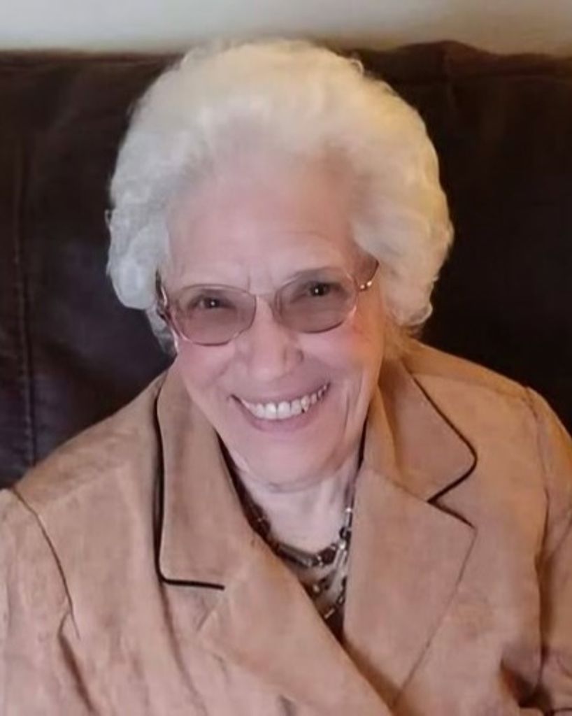 Edna Faye Lowe