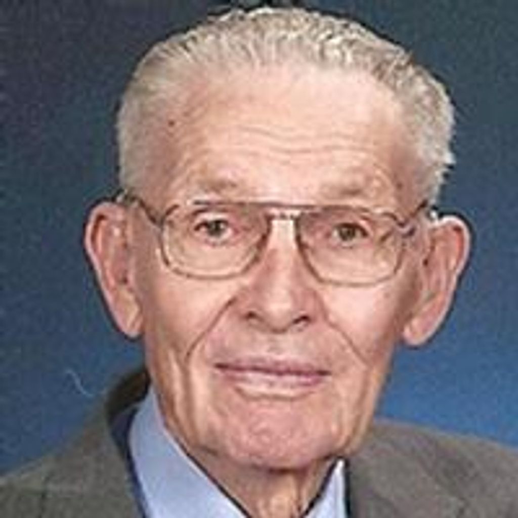 Lloyd Nemnich Profile Photo