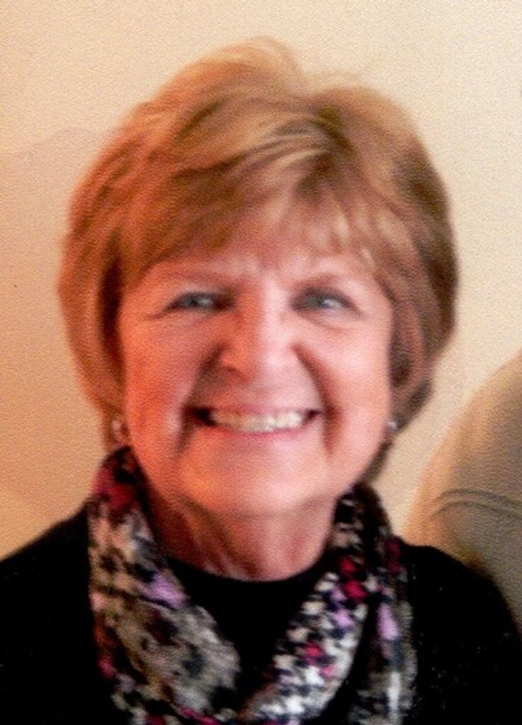 Janet Jones Profile Photo