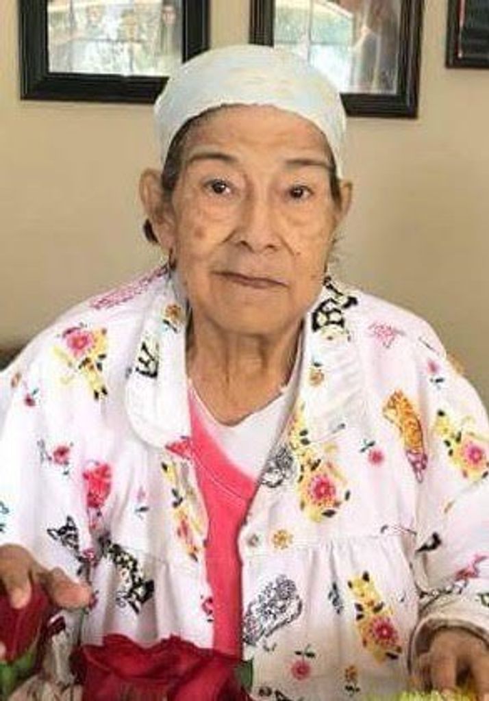 Maria Trinidad "Güelita" Lopez De Lopez