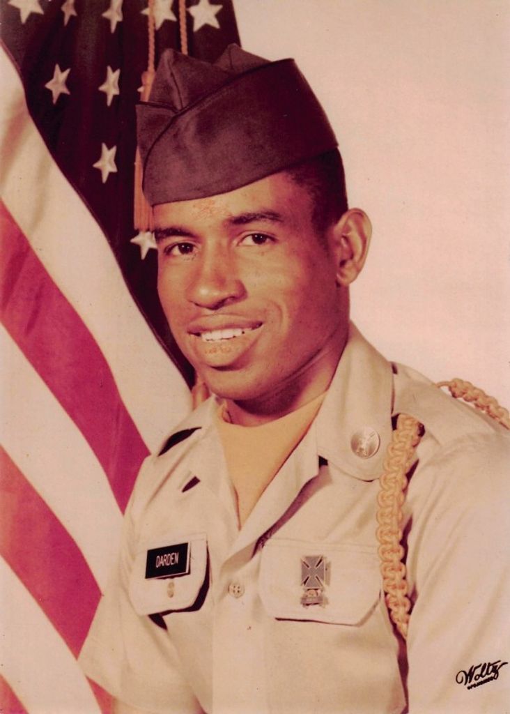 CHARLIE DARDEN