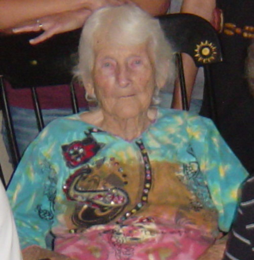 Vermelle Gilreath