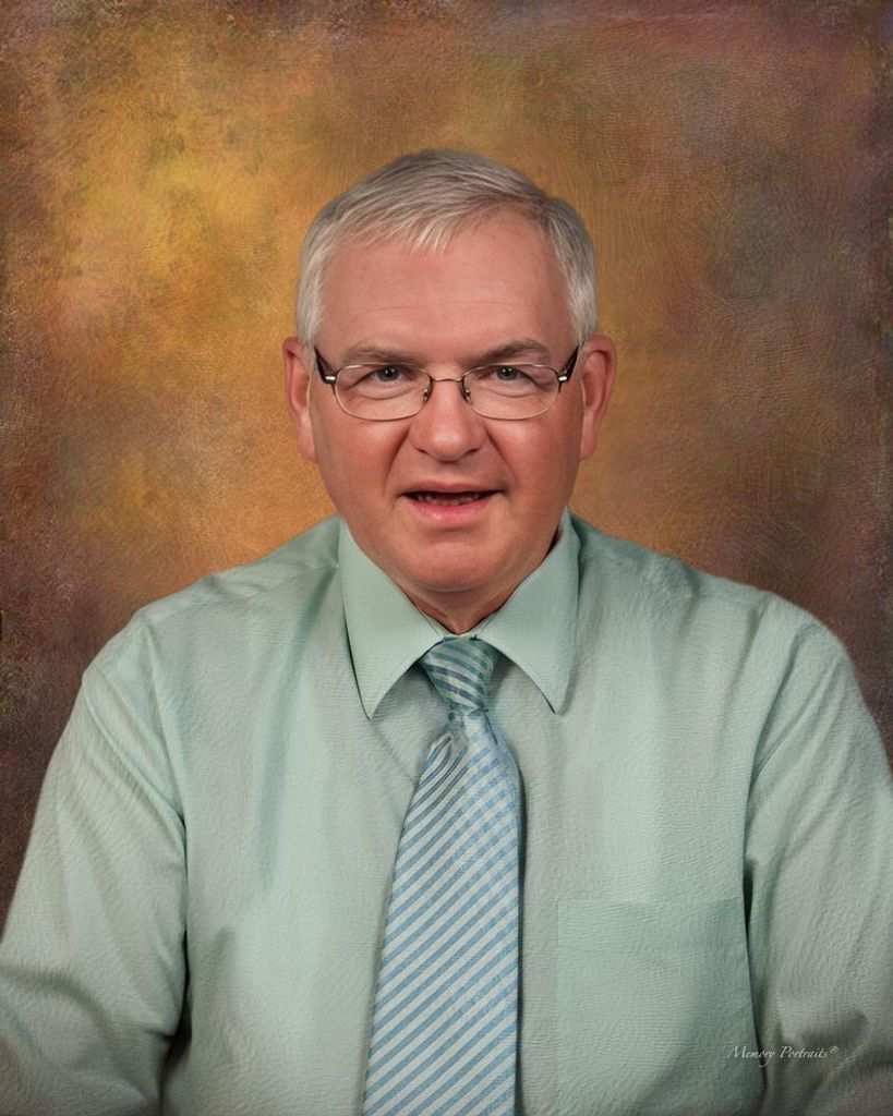 Max P. Elliott Profile Photo