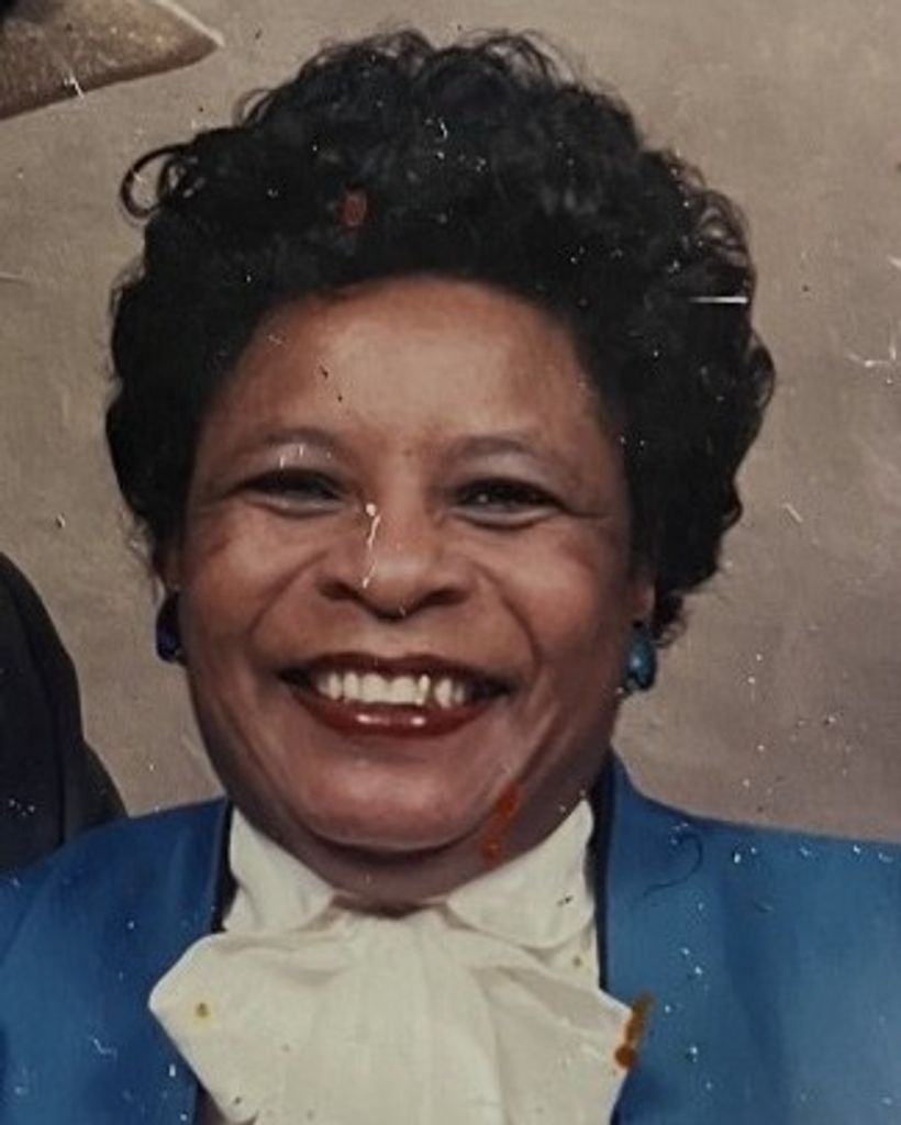 Carolyn Felder