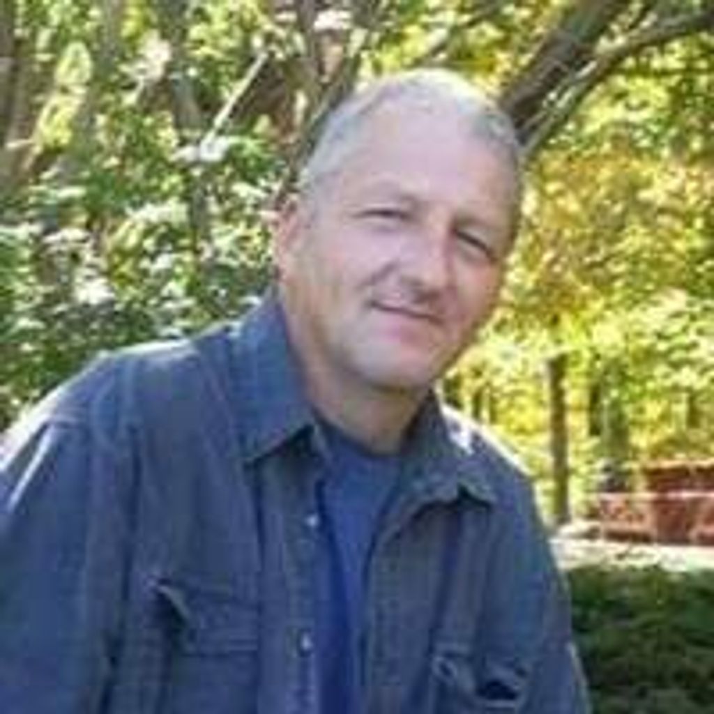 Michael John Cooley Profile Photo