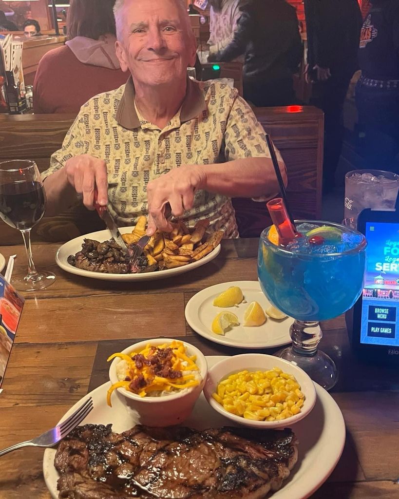 Javier Felix Chavarren Profile Photo