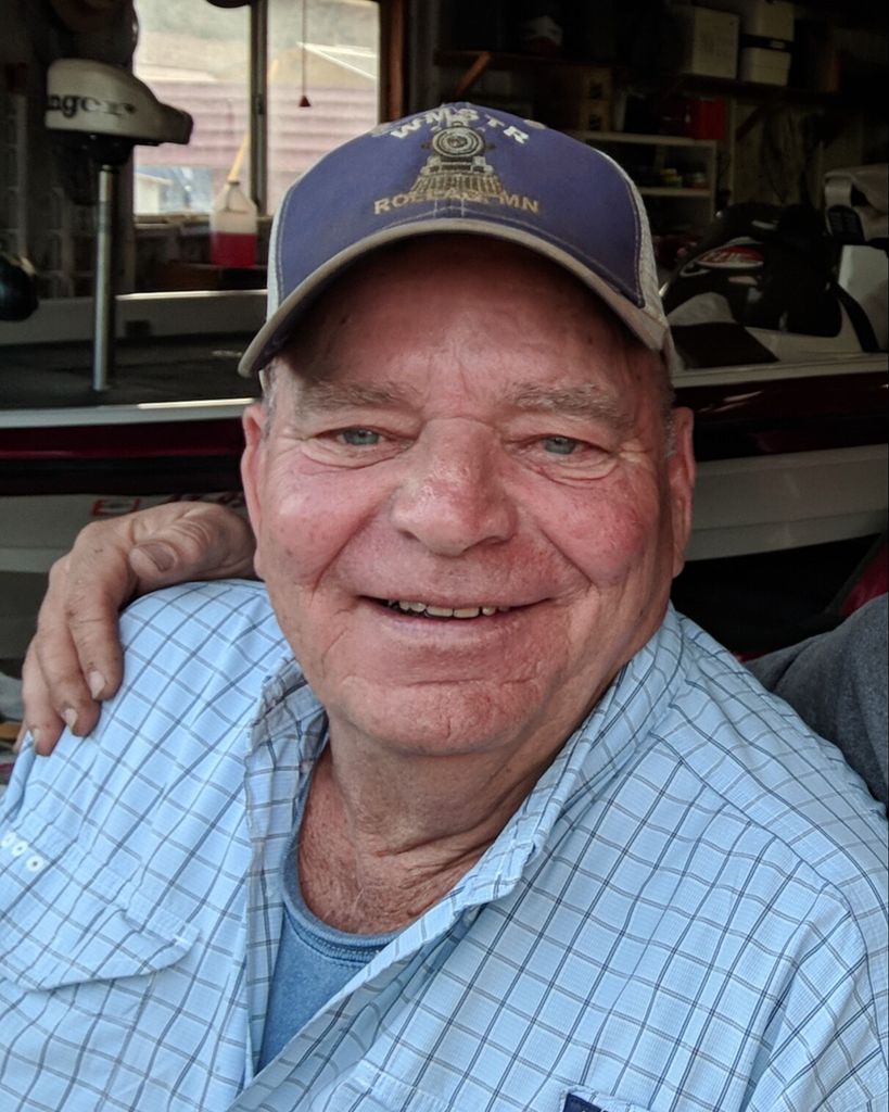 Leonard W. Jeral Profile Photo