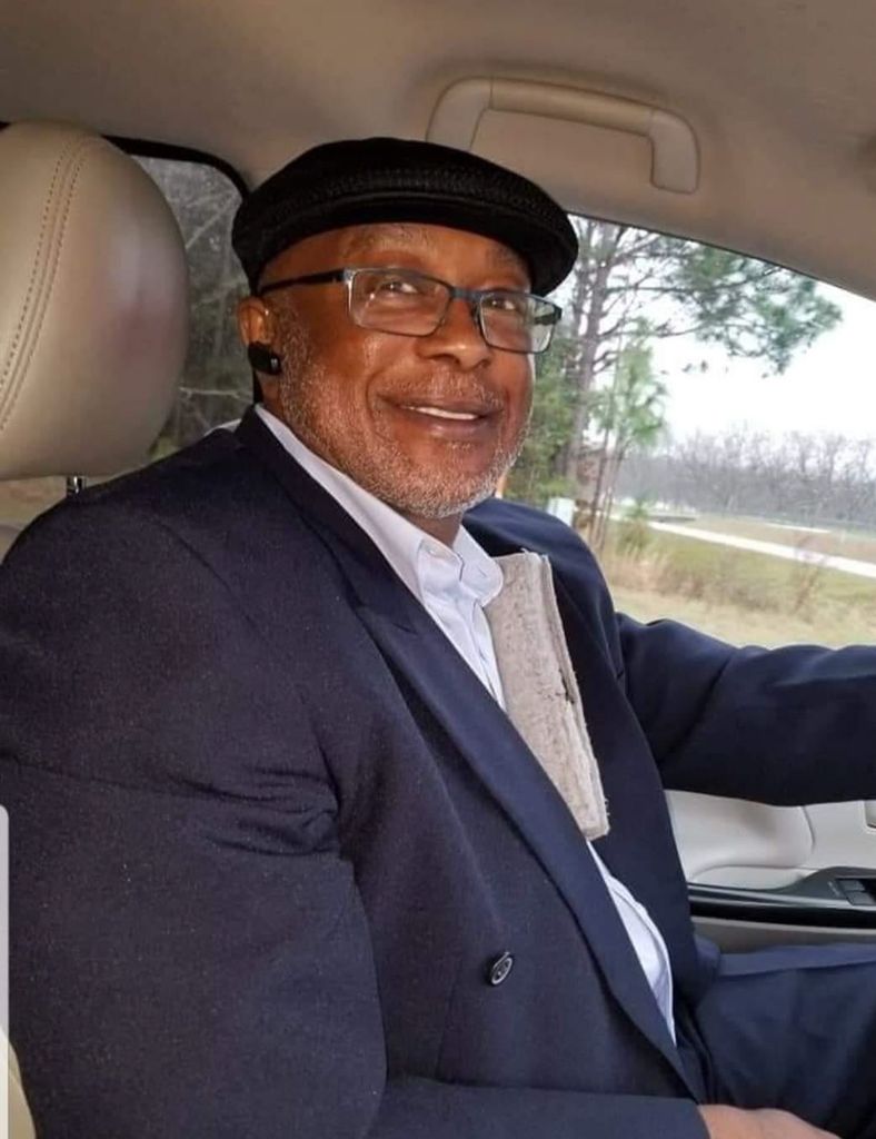 Johnny Lee Tippins, Jr Profile Photo