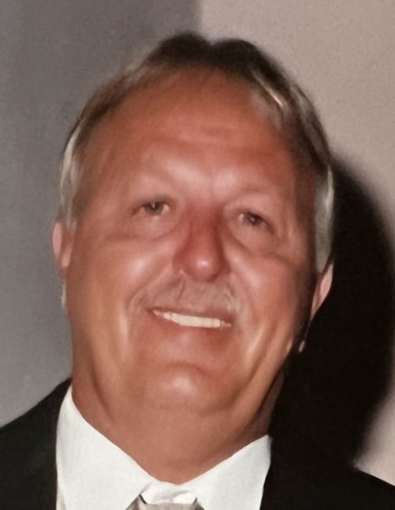 Michael Dale "Mike" Hudson