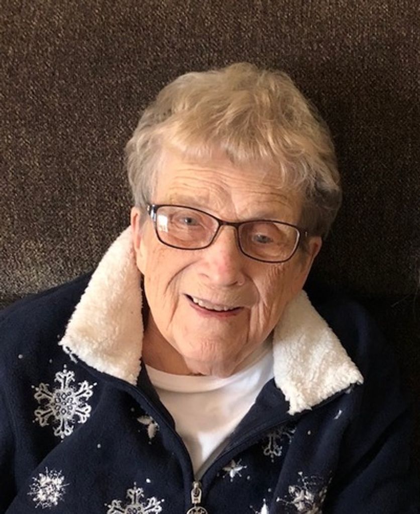 Shirley Mae Lund Profile Photo