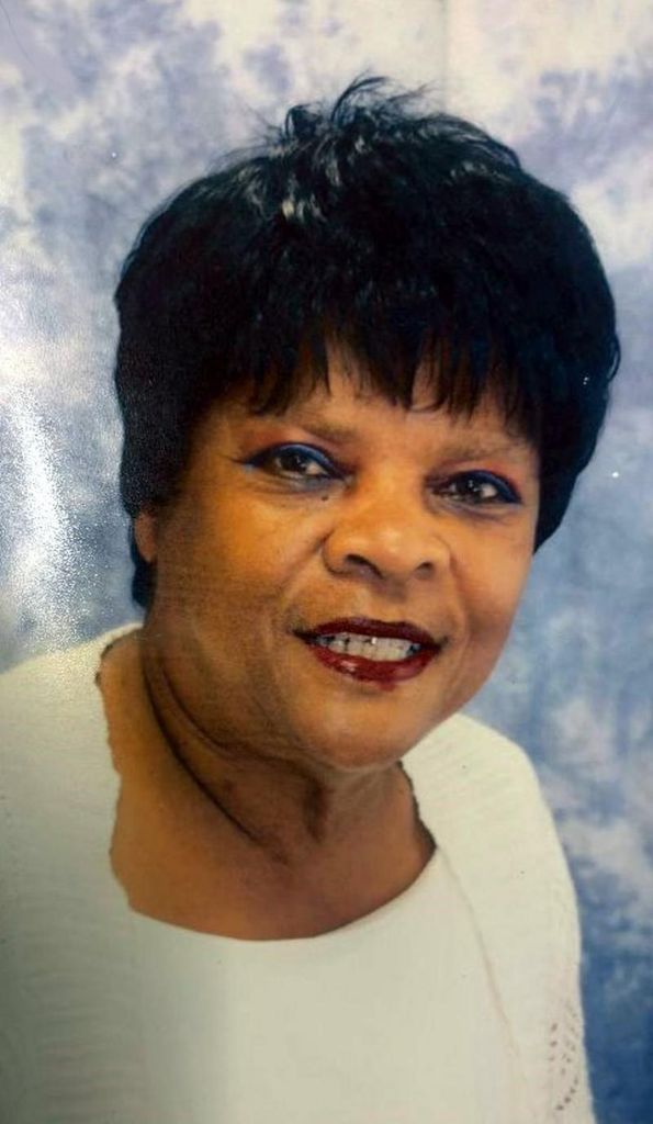 Lee Ann "Ninnie" Hopkins Profile Photo
