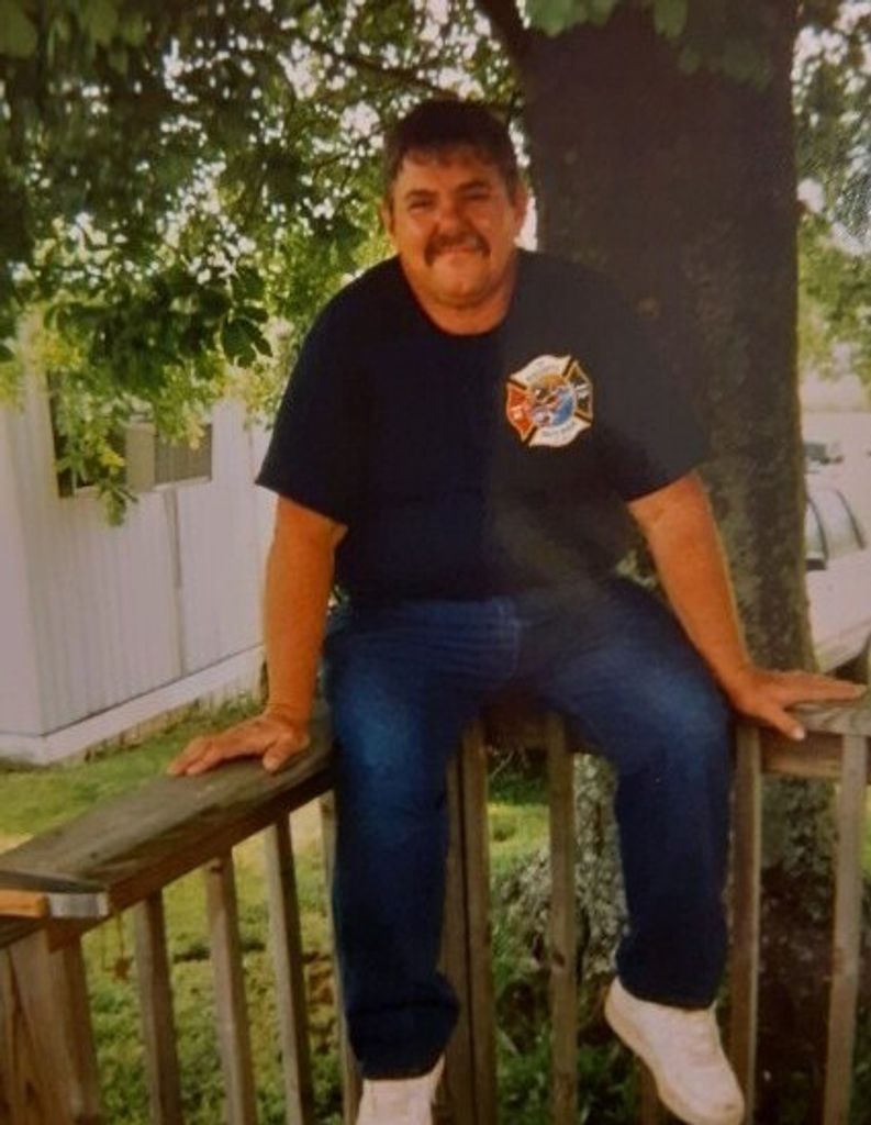 Miles Murray Profile Photo