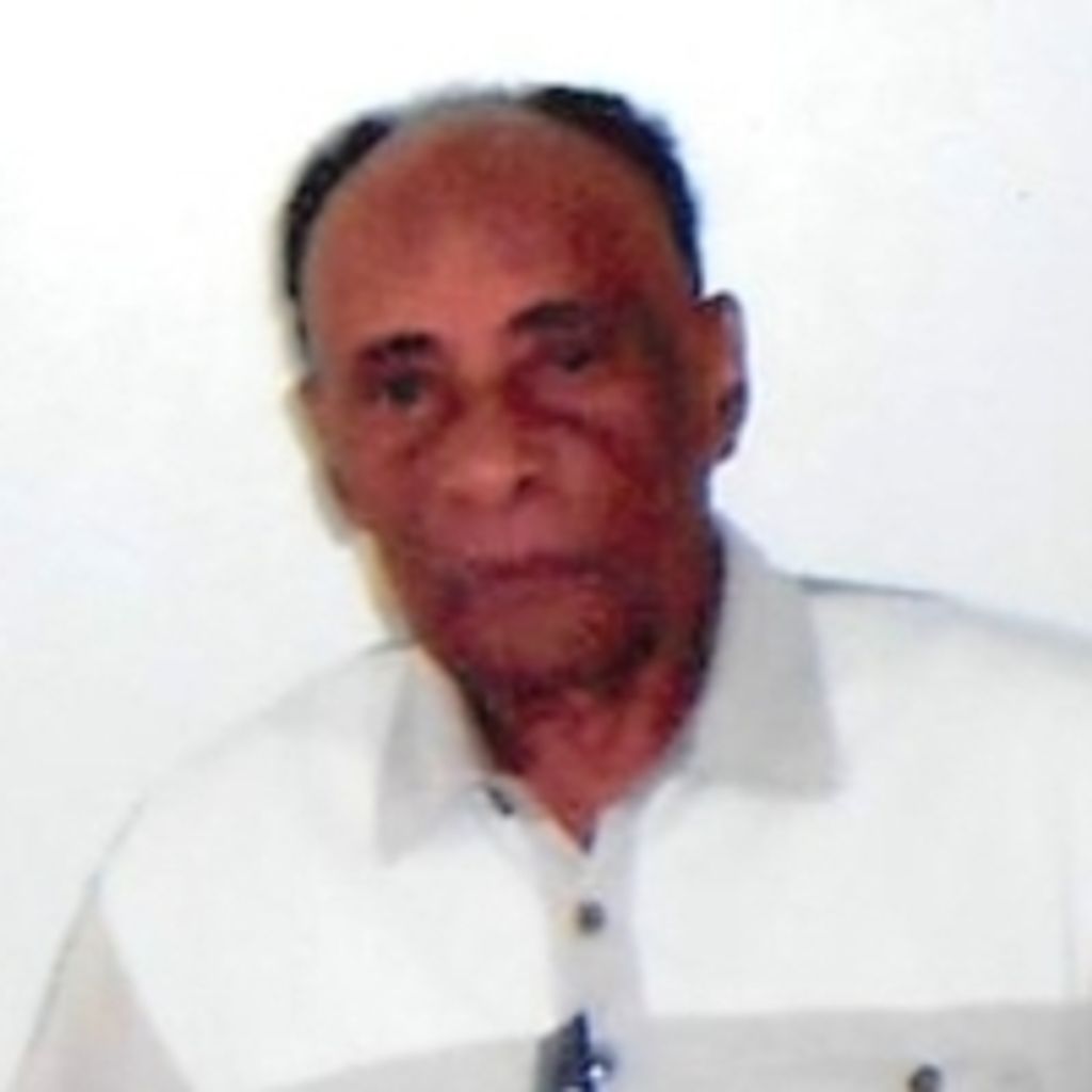 Alejandro Dominguez Profile Photo
