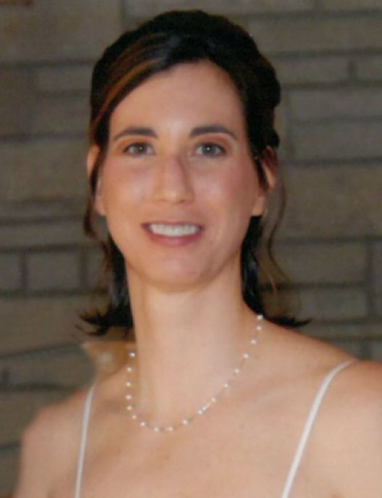 Lynn M Shauger