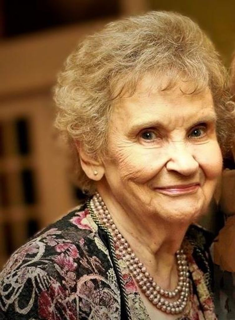 Helen Burruss Profile Photo