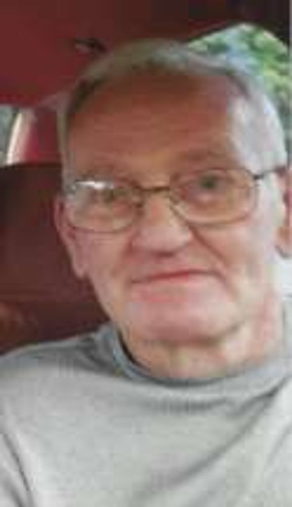 Lewis Edward Martin (Louie)