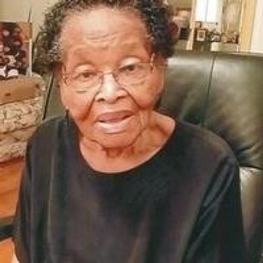 Mamie Lewis