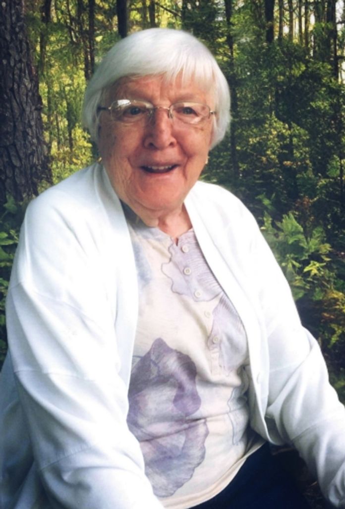 Eva Christel (Kolth)  Leeson