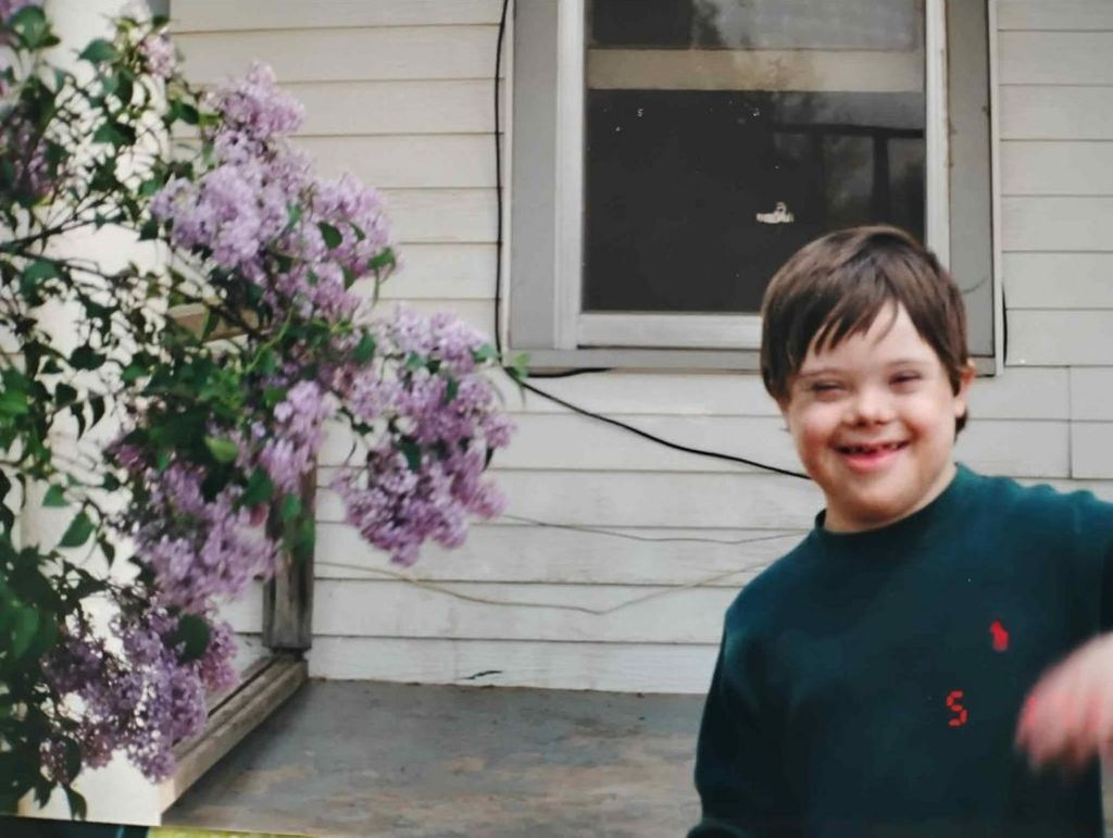 Christopher L Ostrom