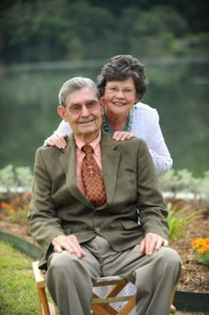 Thomas Owen Profile Photo