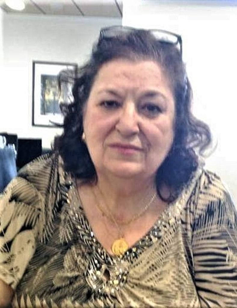 Mercedes Piscal