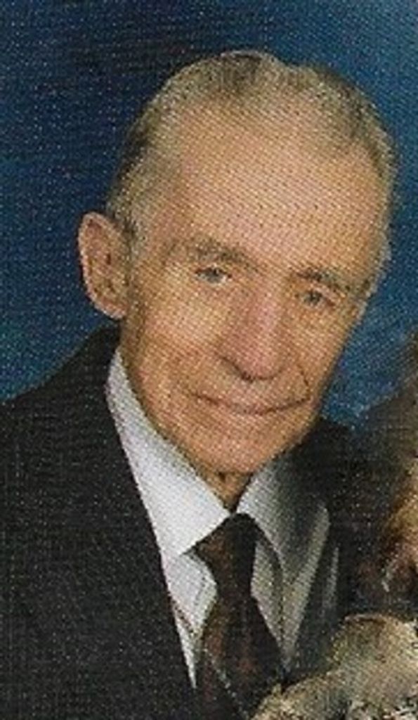 Armin Reinhold Luening Profile Photo