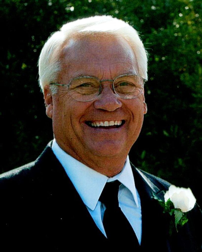 Lindsay "Lindy" Edward Witucki