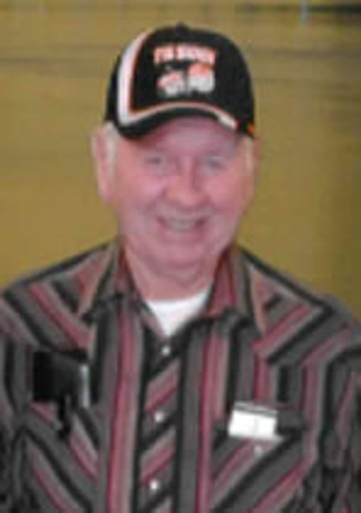Wallace Bustad Profile Photo