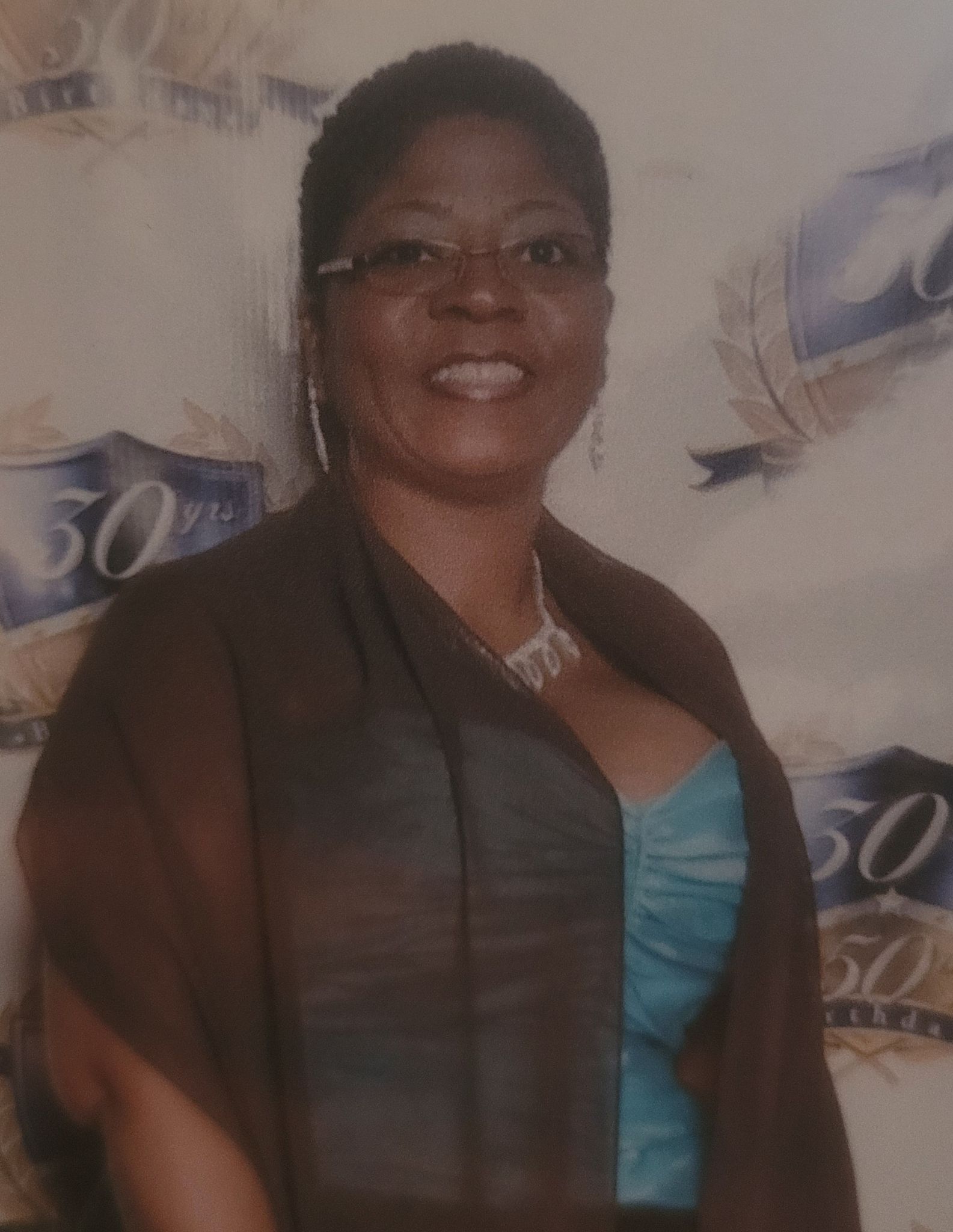 Ms. Paula Renee Williams Snooks photo gallery image 1 of 28