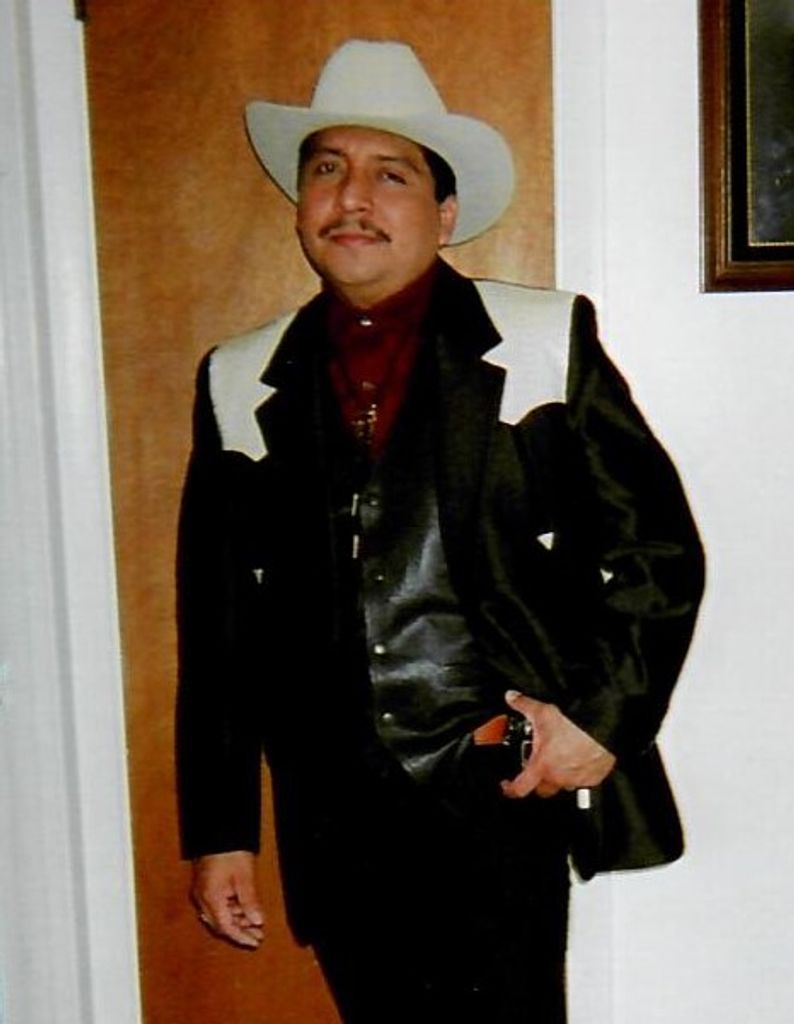 Salvador Velazquez