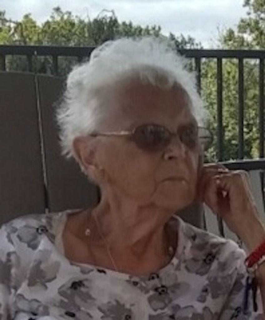 Ruth E. (Brady)  Hoch