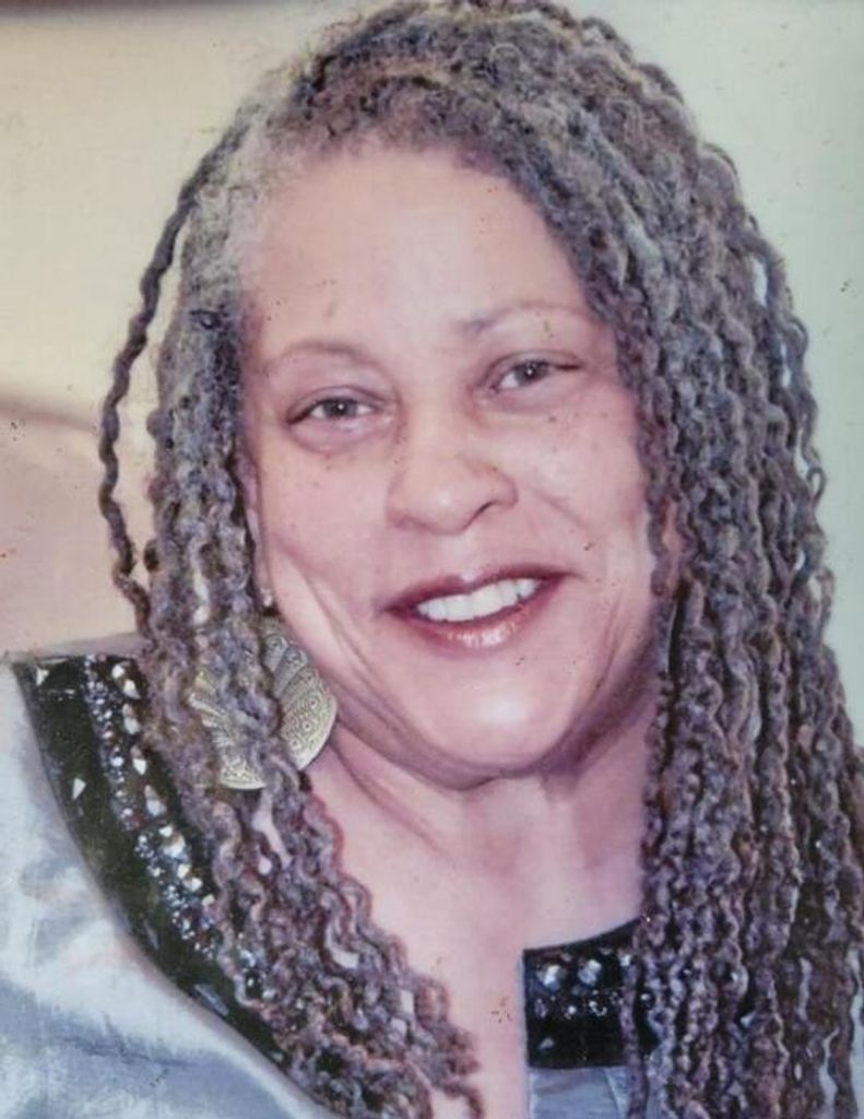 Sarah Leigh Rutherford Profile Photo