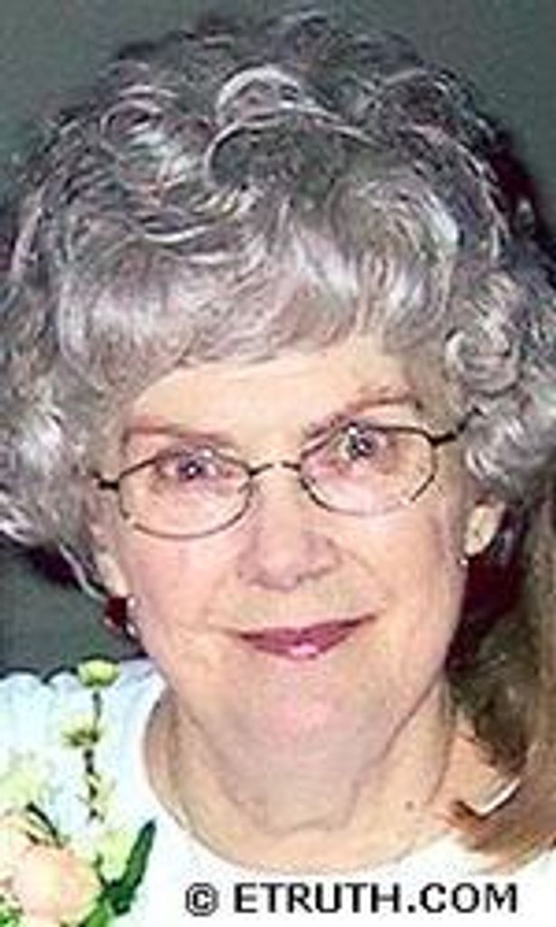 Juanita J Gullotta