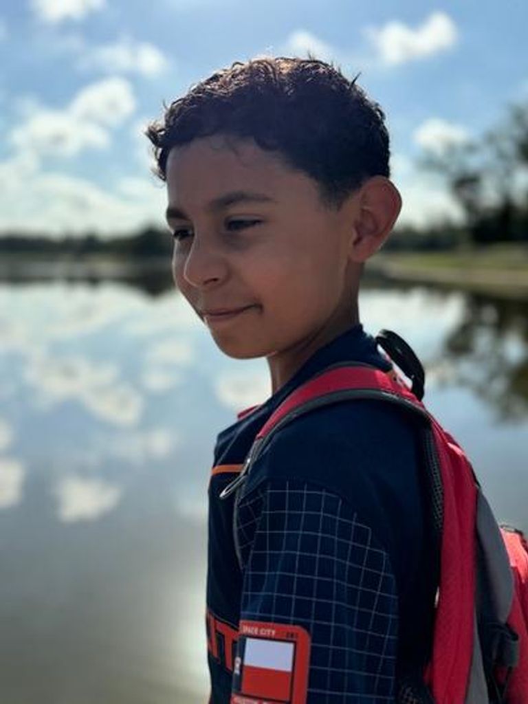 Christopher Elias Flores