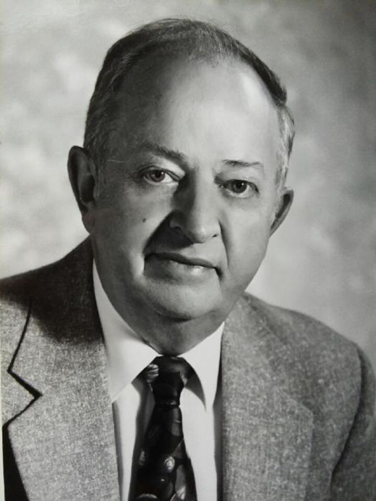 Frank M. Ruzomberka Profile Photo