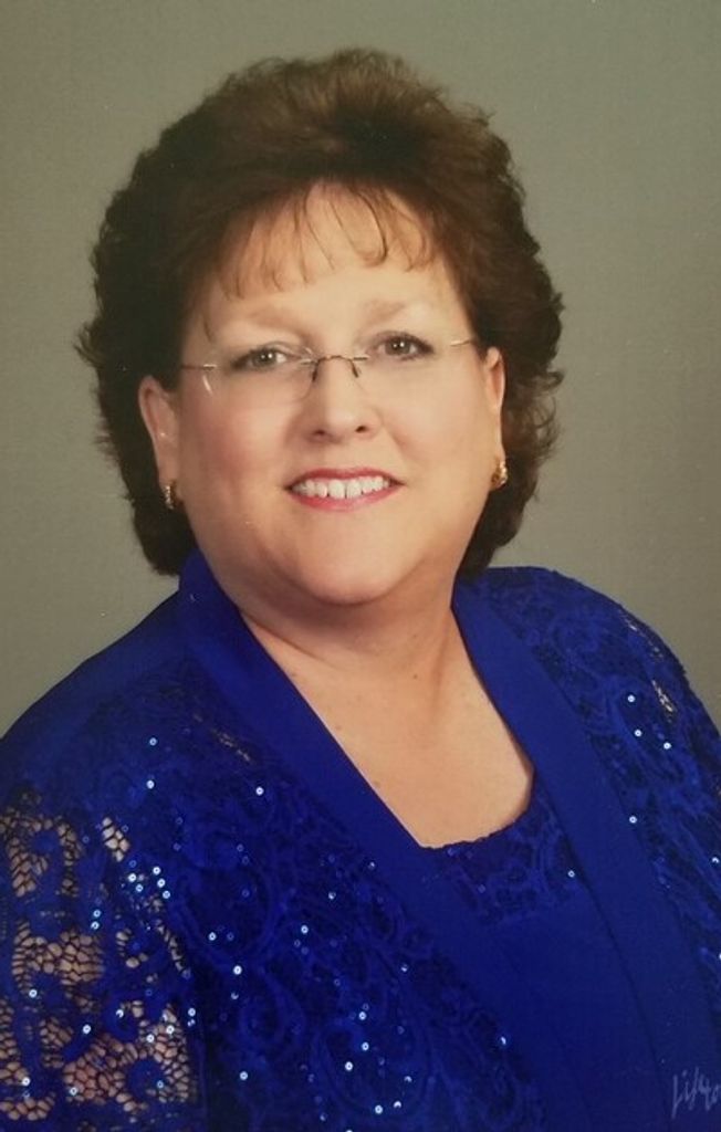Vickie Gale High Profile Photo