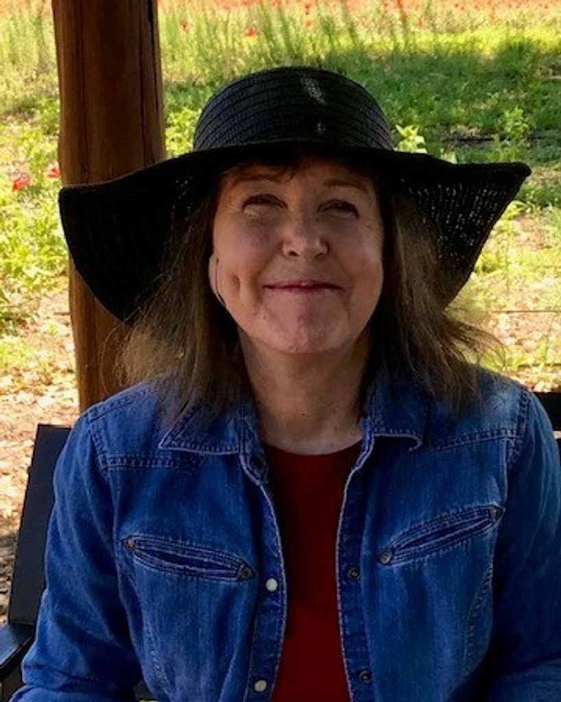 Rebecca Kazia Fontaine