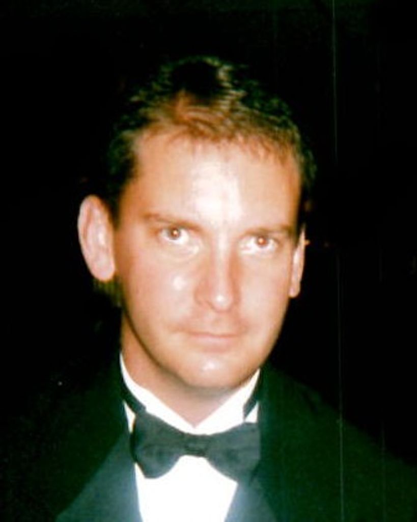 Ross Fredrick Lundell
