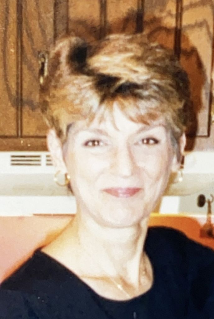 Lois J Moyer