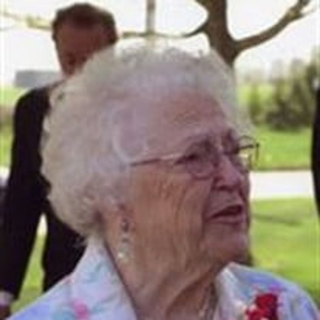 Doreen Gertrude Vanoverbeke