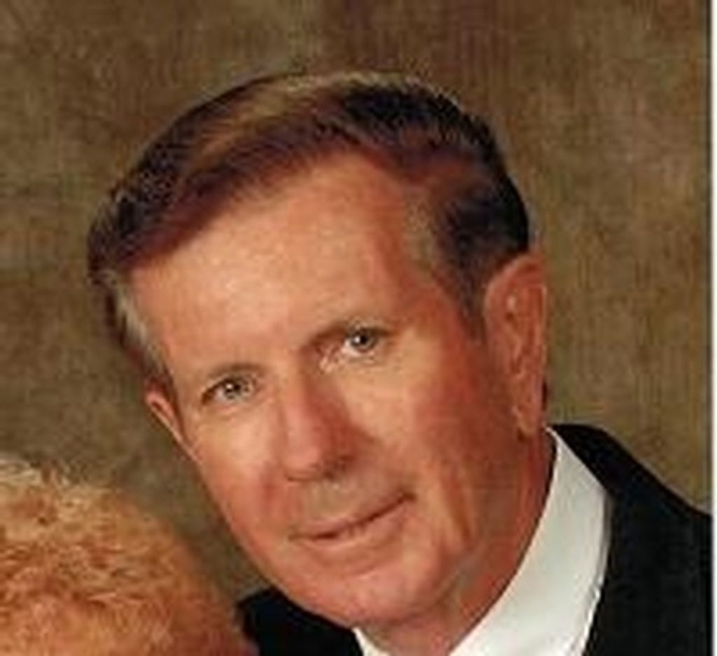 Robert J Schroeder Profile Photo