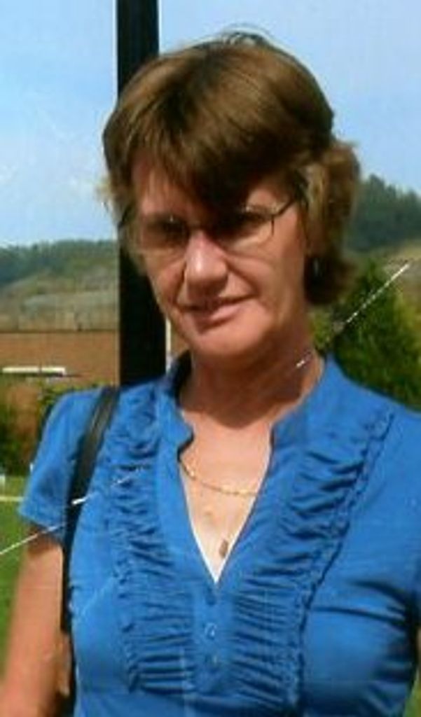 Barbara J. (Trussell)  Green