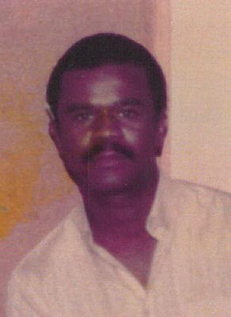 Henry Thomas