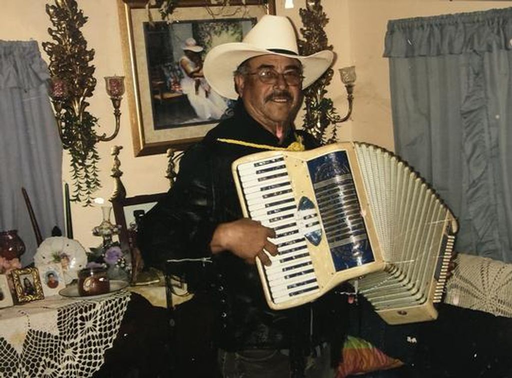 Uvaldo Rios Garza Profile Photo