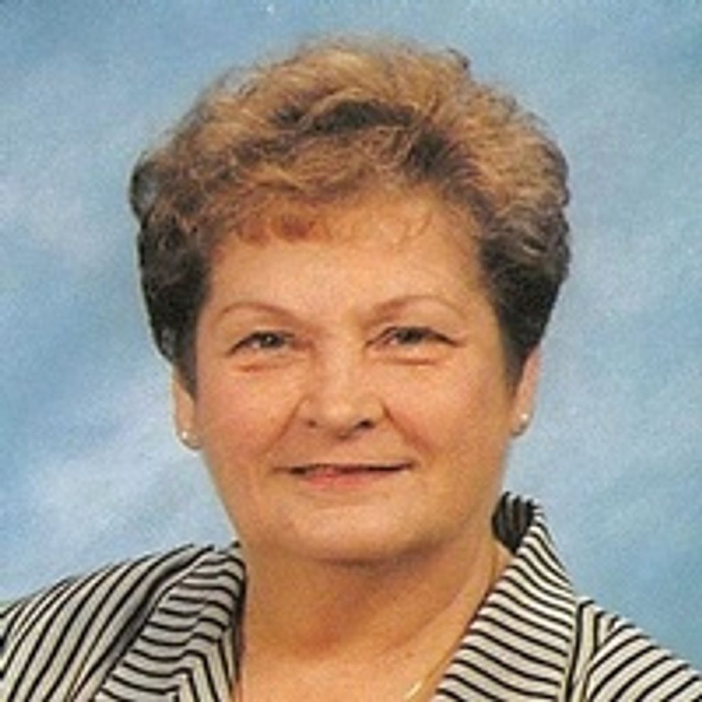 Rosemary Ayres