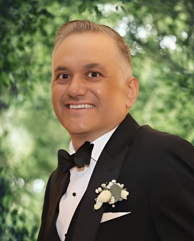 Michael Torres Profile Photo