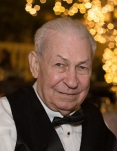 Hugo Demetrio Roman Profile Photo